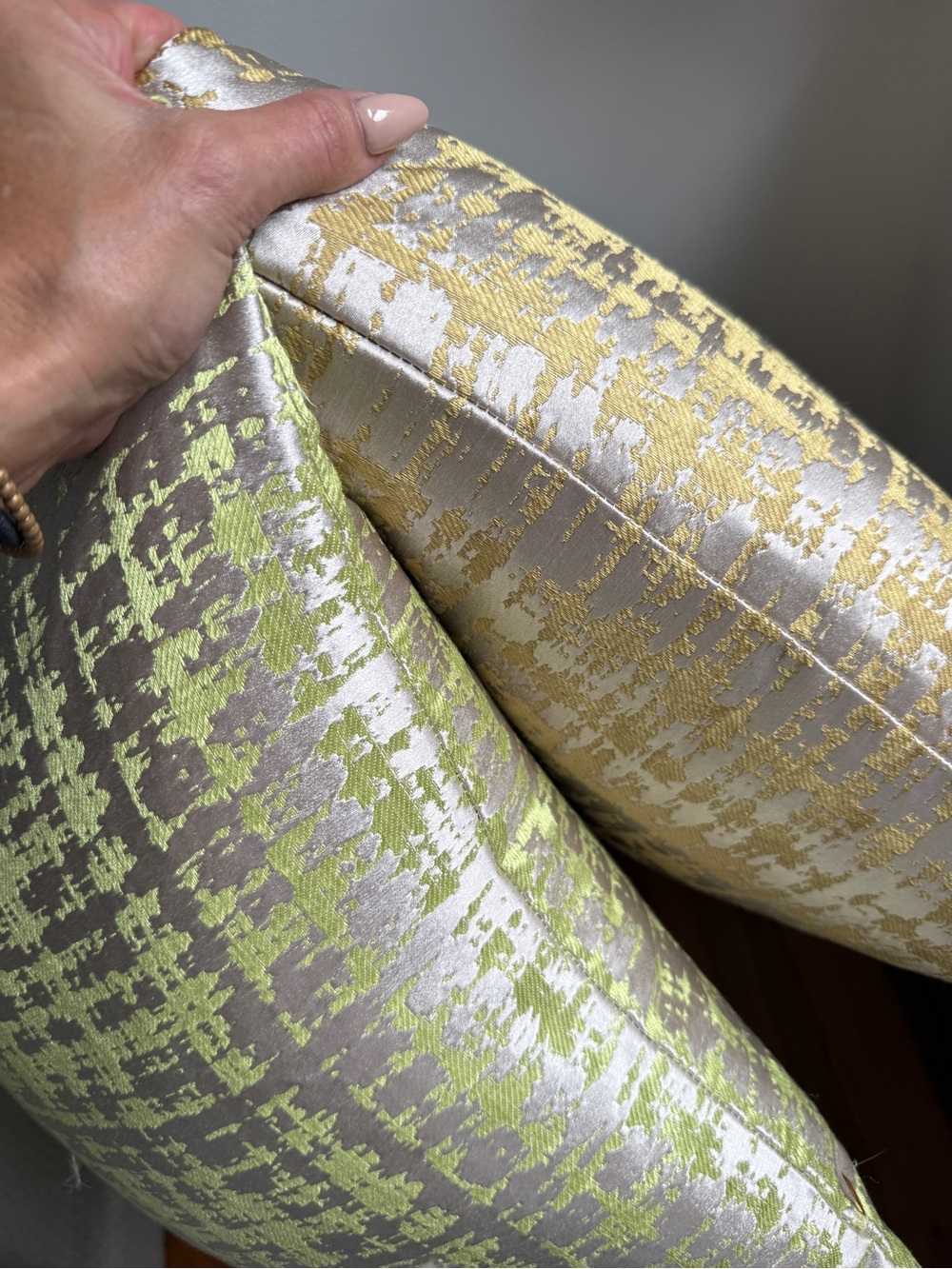 Decorative Silk-like Throw Pillow Pair in Lime and Gold